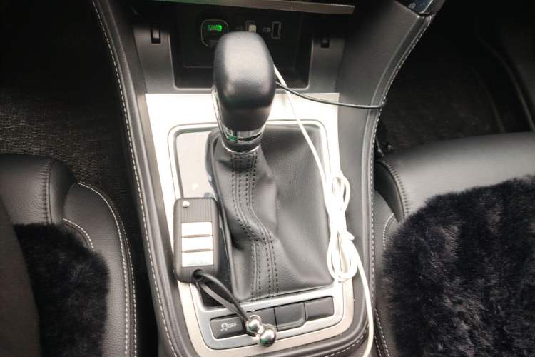 Used MG 6 2019 20T Automatic Sport Edition Gear Lever