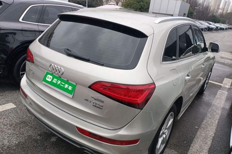 Used Audi Q5 2017 Plus 40 TFSI Ambition Model
