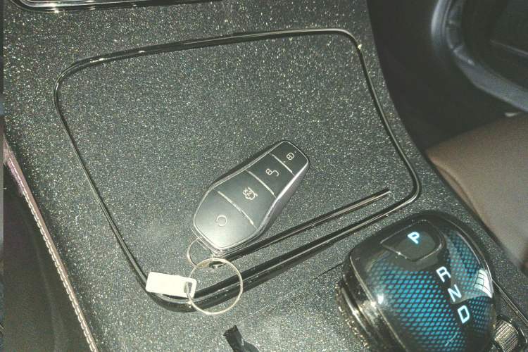 Used BYD Han 2024 DM-i Glory Edition 121KM Prestige Model
