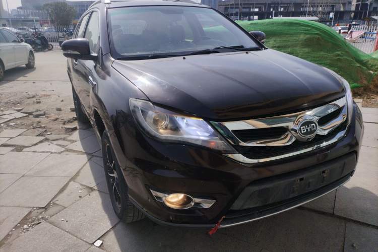 Used BYD S7 2015 1.5T Upgraded Manual Luxury Model