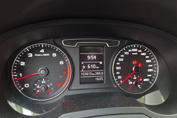 Used Audi Q3 2015 30 TFSI Standard Model
