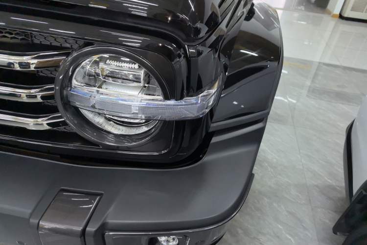 Used Tank 300 2021 City Edition 2.0T—Truly Stylish Left Front Headlight