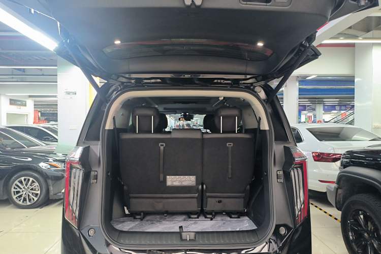 Used GAC Trumpchi M8 2024 Master Series 400T Prestige Edition