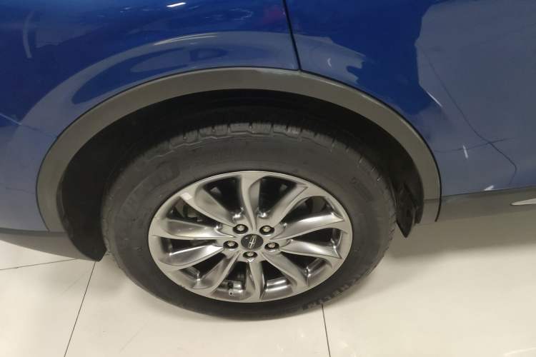 Used Lincoln Corsair 2020 2.0T Two-Wheel Drive Luxury Edition
