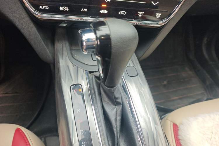 Used Honda XR-V 2021 220TURBO CVT Comfort Version Gear Lever