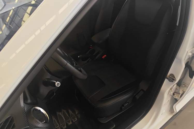 Used Chery Tiggo 3X 2018 1.5L Manual Elite Edition Left Front Seat