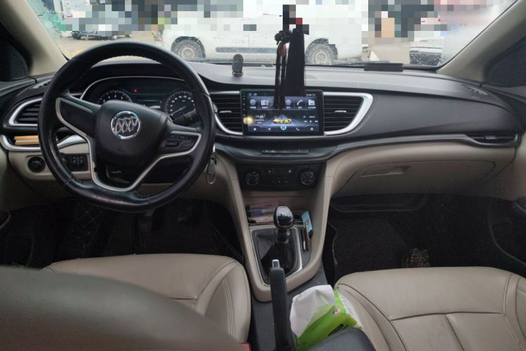Used Buick GT 2018 15T Manual Elite Version China V Standard Center Console
