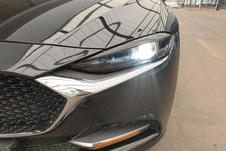 Used Mazda CX-4 2020 2.5L Automatic 4x4 Sky Blue Passion Edition