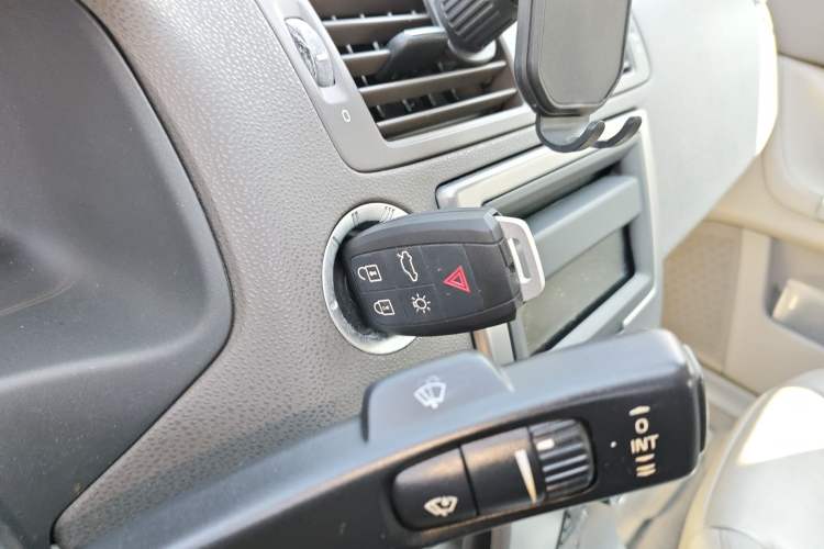 Used Volvo S40 2008 2.4i R-Design