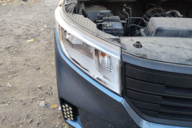 Used Wuling Hongguang PLUS 2019 1.5T Manual Standard Edition 5 Seats
