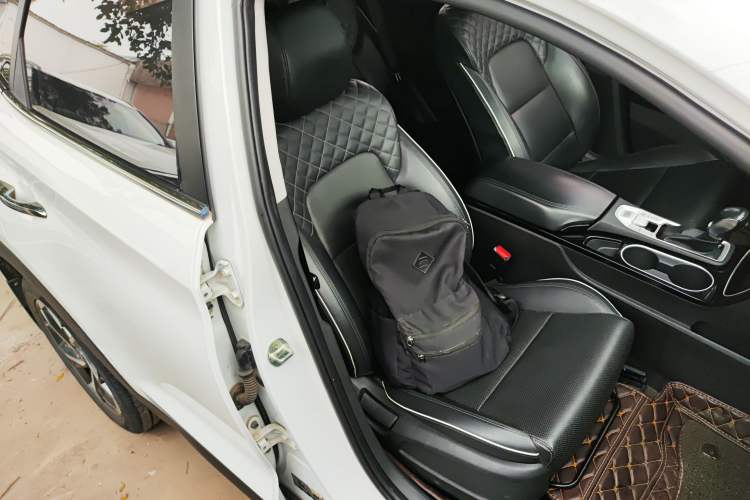 Used Hyundai Tucson 2019 280TGDi Dual-Clutch Two-Wheel Drive Luxury Edition China V Standard
