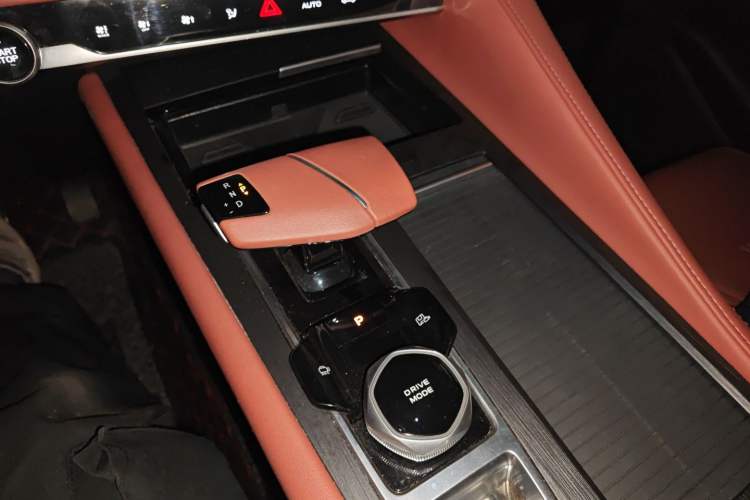 Used CHANGAN CS75 PLUS 2023 3rd Generation 1.5T Automatic Prestige Model
