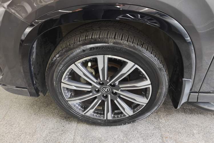 Used CHANGAN CS75 PLUS 2023 3rd Generation 1.5T Automatic Pilot Model Left Front Wheel Hub