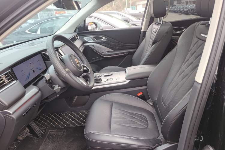 Used Hongqi HS7 PHEV 2024 2.0T PHEV Four-Wheel Drive Flagship Edition 6 Seats