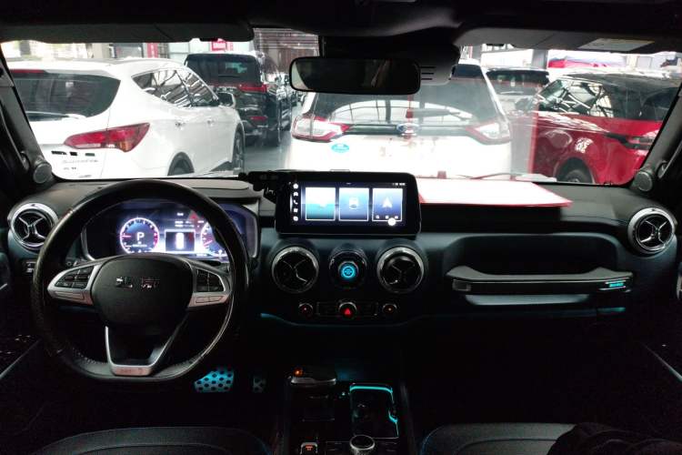 Used BAIC Off-Road BJ40 2023 2.0T Automatic Four-Wheel Drive Urban Hunter Edition Chivalrous Type
