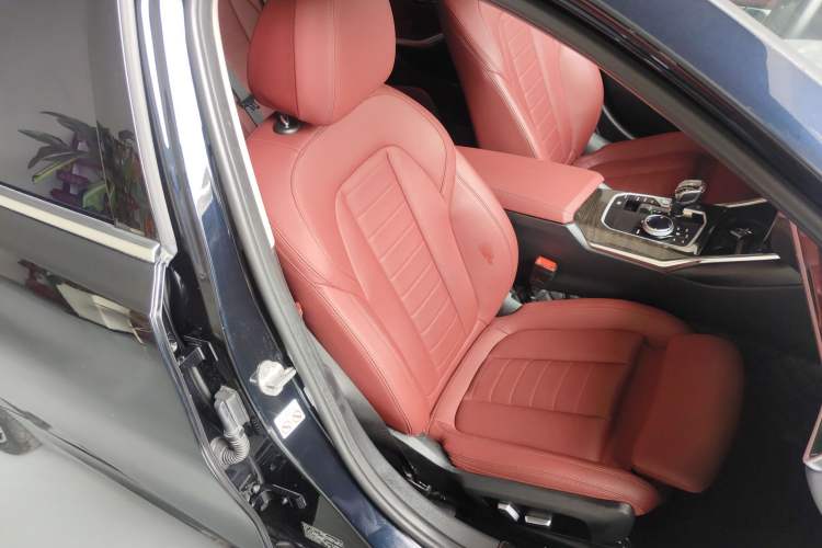 Used BMW 3 Series 2021 Second Facelift 325Li M Sport Package