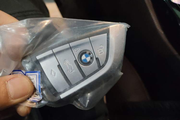 Used BMW 5 Series 2022 Second Facelift 530Li xDrive Luxury Package