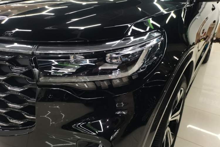 Used Ford Explorer 2023 EcoBoost 285 4x4 ST-LINE 6-Seater