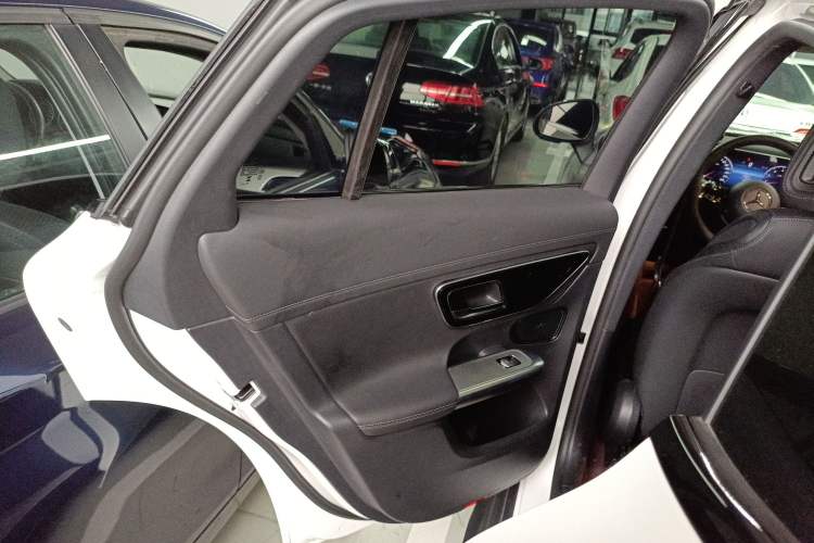 Used Mercedes-Benz GLC Coupe 2024 GLC 260 4MATIC Coupe SUV