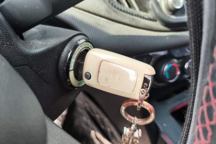 Used Chevrolet Monza 2019 Redline 320T Dual-Clutch Sporty Version China VI Standard