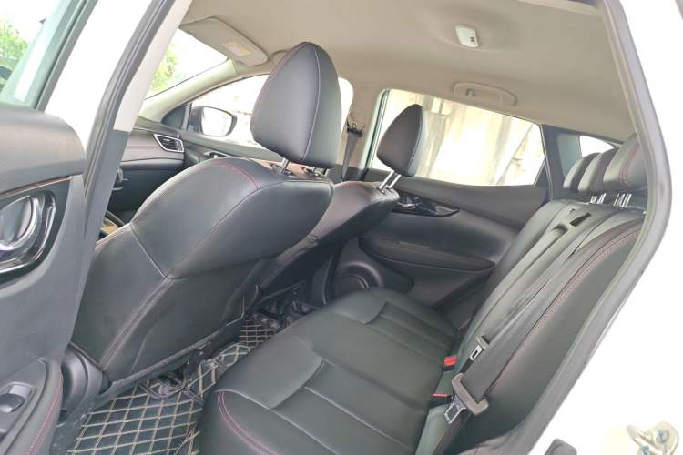 Used Nissan Qashqai 2023 Classic 2.0L CVT XV Comfort Edition