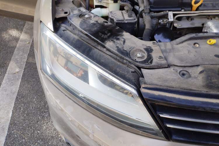 Used Volkswagen Sagitar 2014 Revised Version 1.4TSI Automatic Luxury Edition