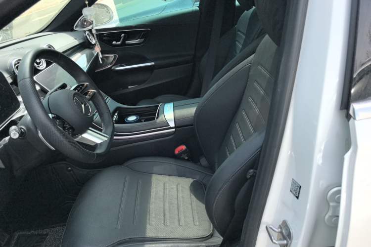 Used Mercedes-Benz C-Class 2025 C 260 L Sport Edition Left Front Seat