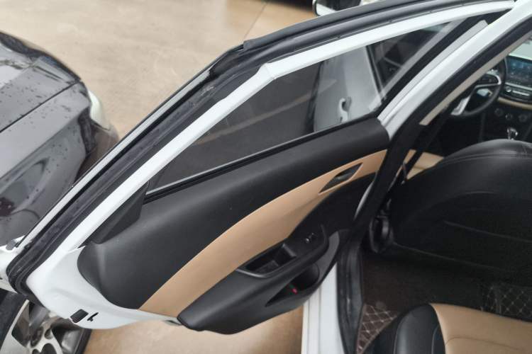 Used Chevrolet Monza 2020 320 Automatic Enjoyment Edition