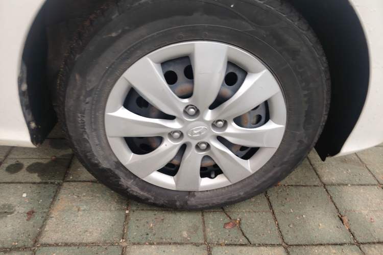 Used Hyundai Verna (older generation) 2017 1.4L Manual Refreshed Version China VI Standard
