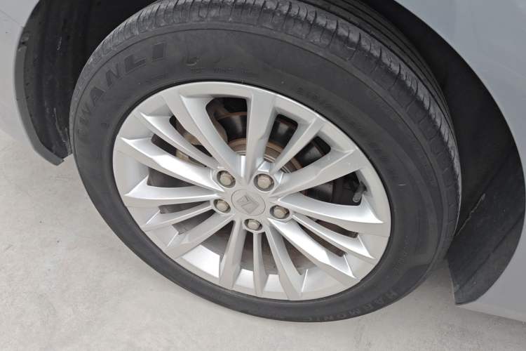 Used Baojun RC-5 2020 RC-5W 1.5T CVT Smart Shine Prestige Model
