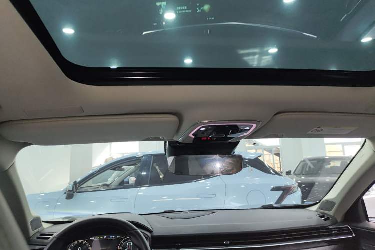 Used Lynk & Co 05 2020 2.0TD Two-Wheel Drive Shine Halo