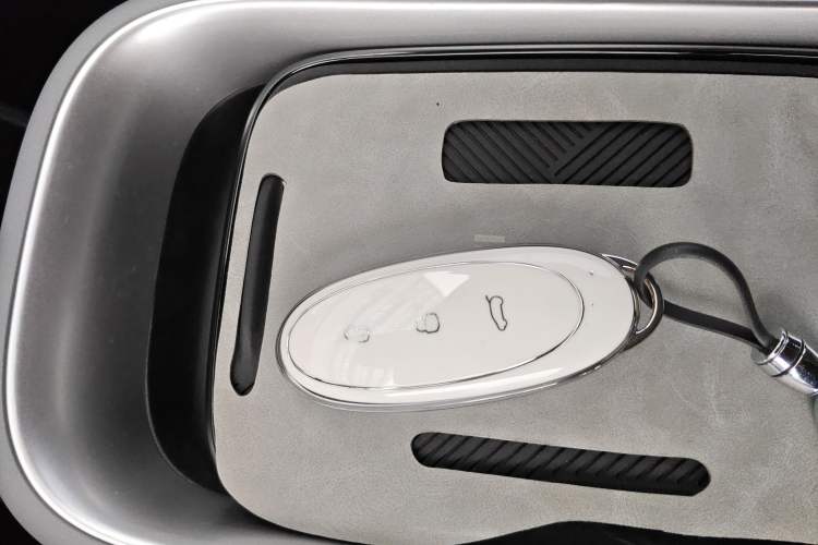 Used Dongfeng NAMMI 01 2024 New Edition 330 Air