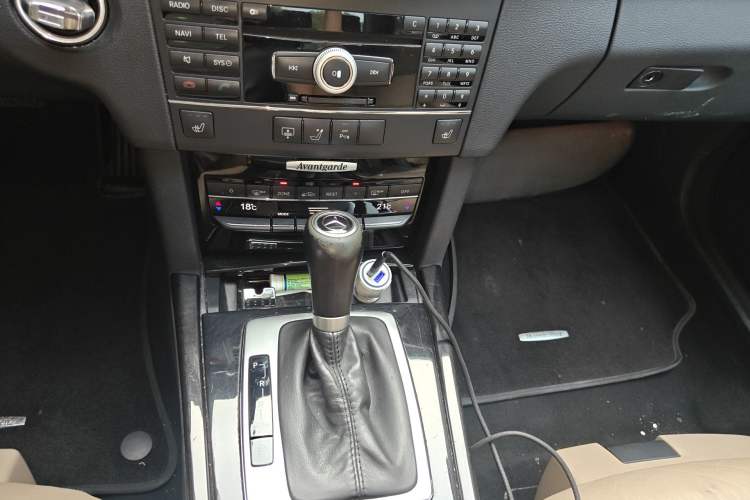 Used Mercedes-Benz E-Class 2010 E 260 CGI Fashion Model