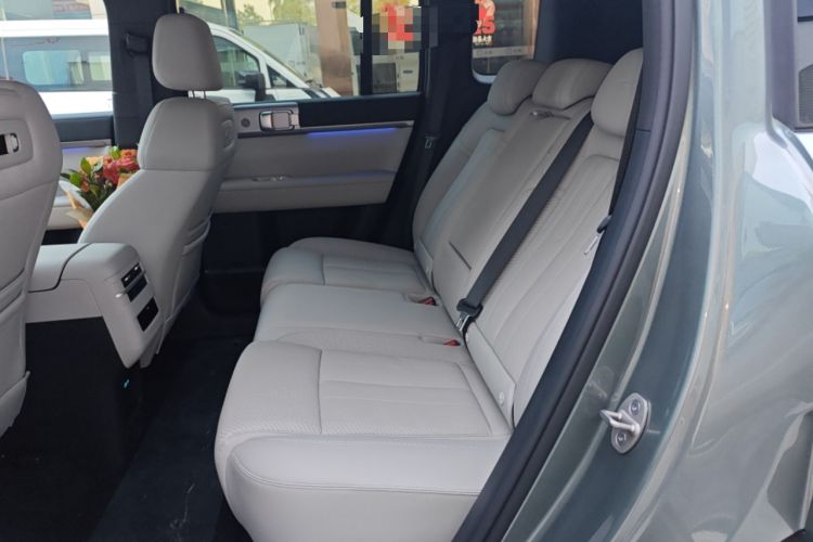 Used Formula Leopard Tai 7 2025 Model 190 km Four-Wheel Drive Ultra Edition
