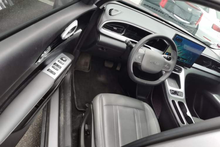 Used Geely Galaxy Geome 2025 UP 410km Exploration Edition
