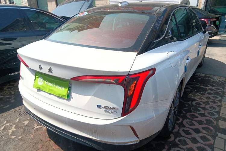 Used Hongqi E-QM5 2024 610 km PLUS Rear Right 45 Deg