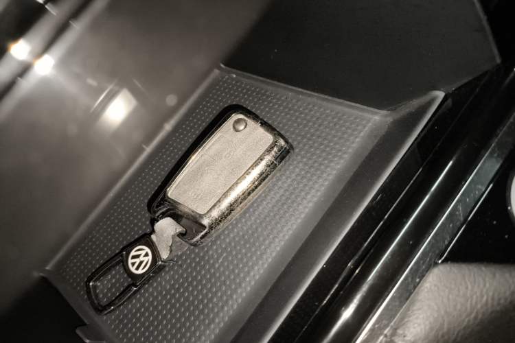 Used Volkswagen Tayron 2021 330TSI Two-Wheel Drive Luxury Connected Version Plus
