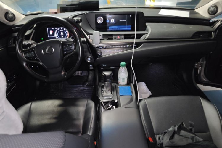 Used Lexus ES 2018 200 Excellence Edition China V Standard
