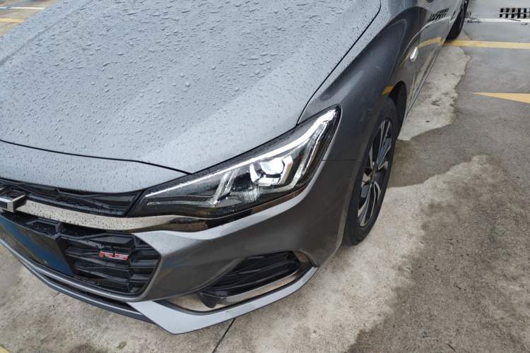 Used Chevrolet Monza 2022 Light Hybrid RS 330T Automatic Comfort Edition Left Front Headlight