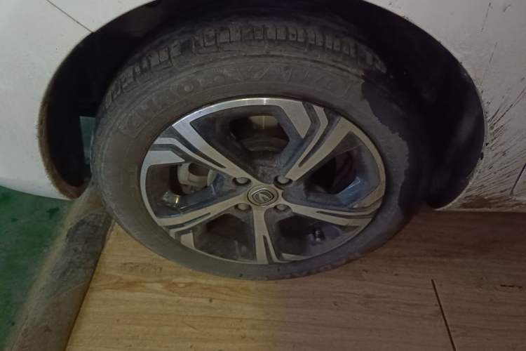 Used Oshan Benni E-Star 2022 Qingxin Edition Colorful Model Lithium Iron Phosphate