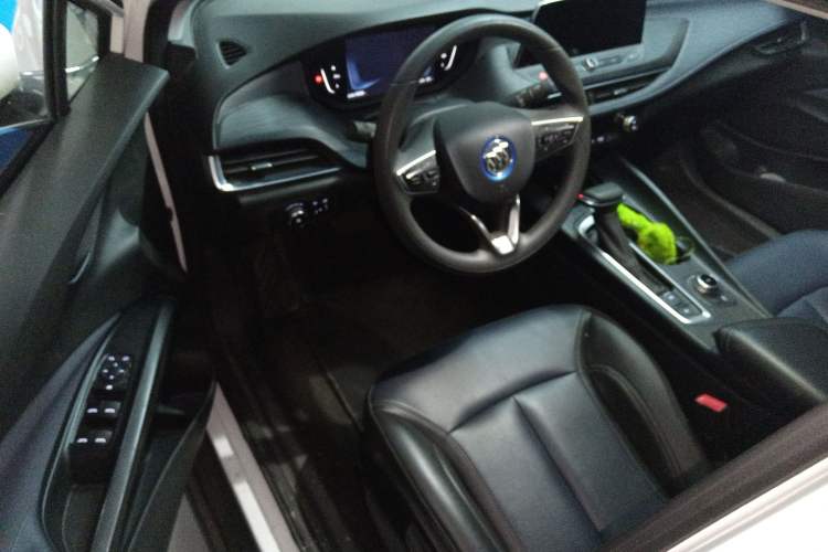 Used Buick Velite 6 2022 Connected & Shared PLUS Driver Seat