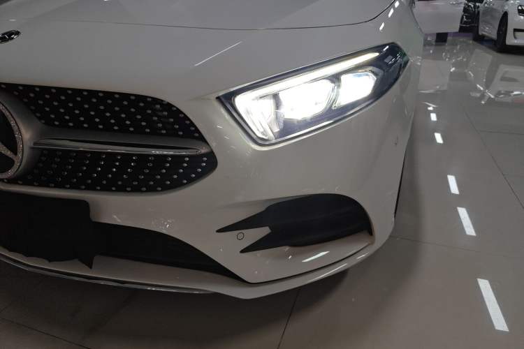 Used Mercedes-Benz A-Class 2020 A 200 L Sport Sedan Left Front Headlight