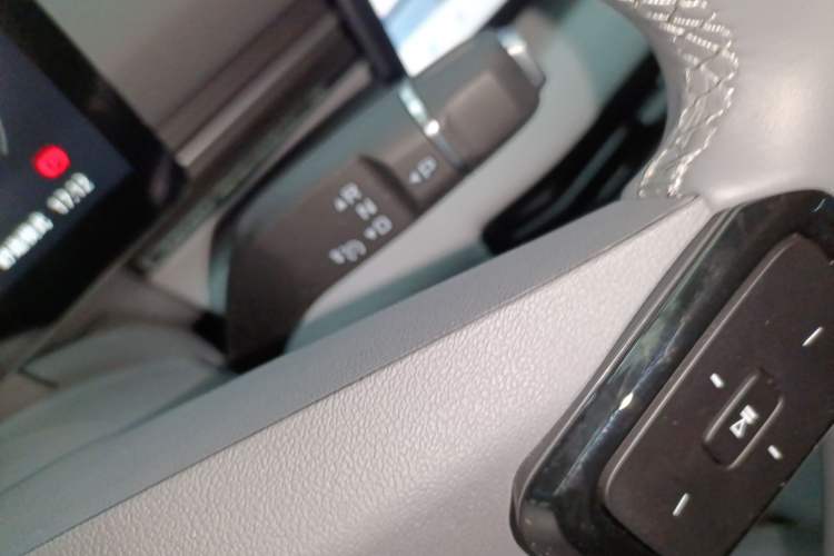 Used Bestune Yueyi 03 2025 565km Premium Edition