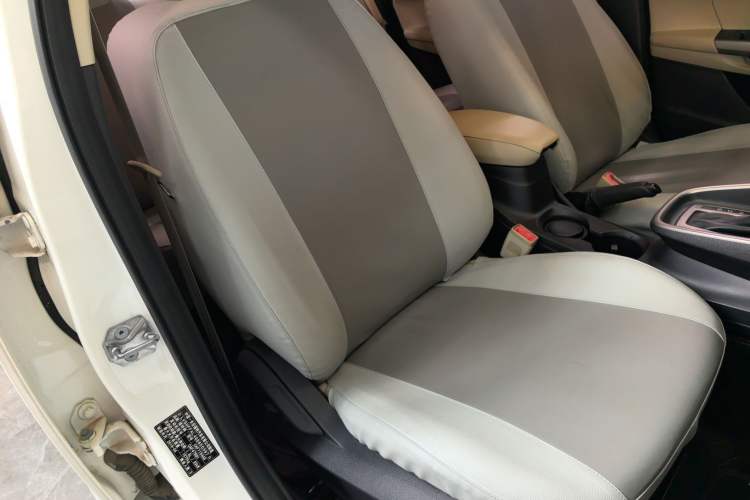 Used Ford Escort 2015 1.5L Automatic Comfort Edition Right Front Seat