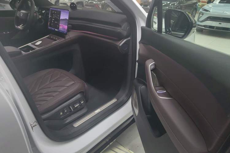 Used Nio EC6 2025 75 kWh