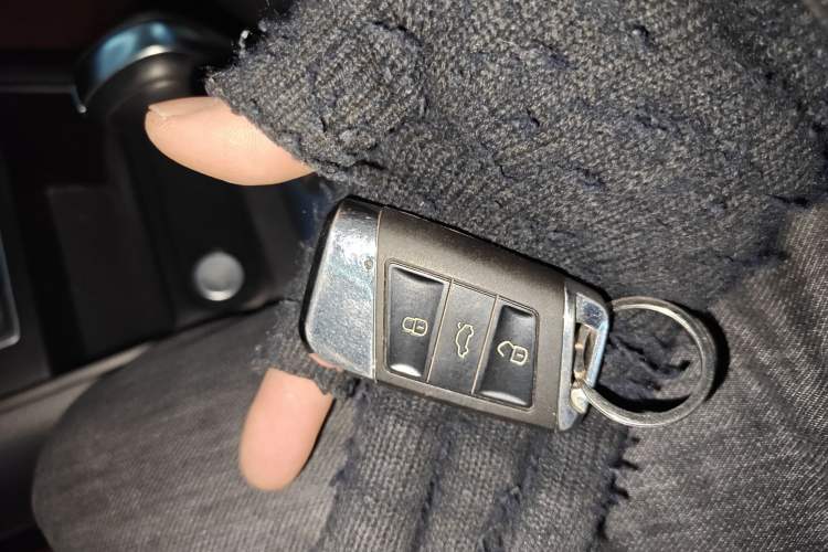 Used Volkswagen Tiguan L 2017 300TSI Automatic Two-Wheel Drive Silk Road Comfort Edition