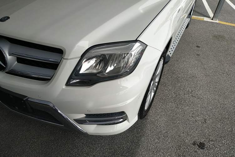 Used Mercedes-Benz GLK-Class 2015 GLK 260 4MATIC Dynamic Edition Ultimate Version
