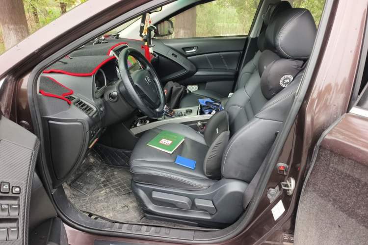 Used Luxgen U6 SUV 2015 1.8T Enhanced Charm Edition Left Front Seat