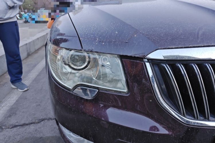 Used Skoda Superb 2012 1.8TSI Automatic Prestige Edition Right Front Headlight