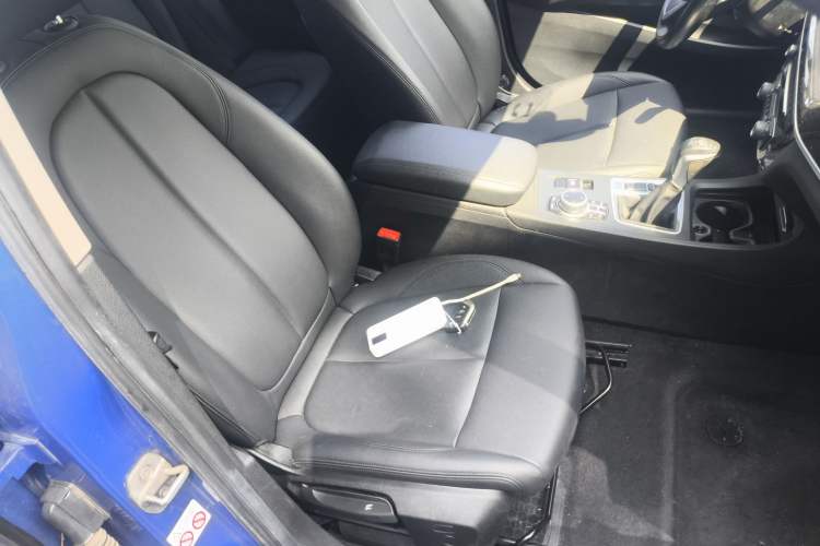 Used BMW 1 Series 2019 118i Fashion Model Right Front Seat